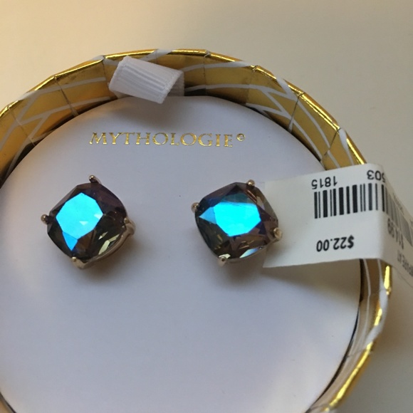 Mythologie Jewelry - Mythologie Stud Earrings - New with tags (I-3)